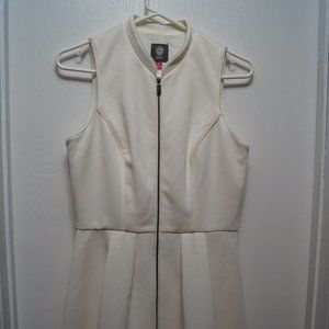 Front Zip Cream Knee-Length Vince Camuto Dress